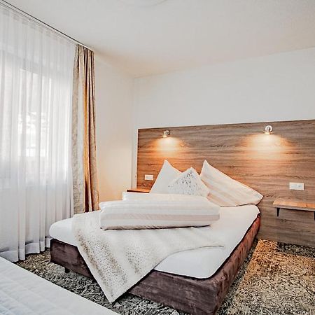 Apartments Leszek Elis 141 Зее Екстериор снимка