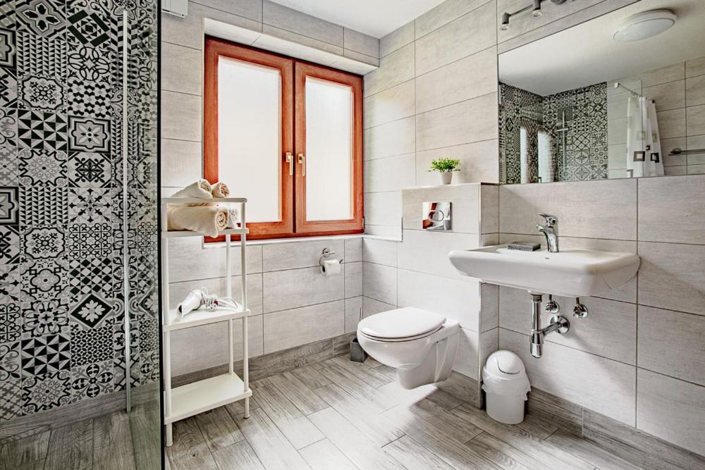 Apartments Leszek Elis 141 Зее Екстериор снимка
