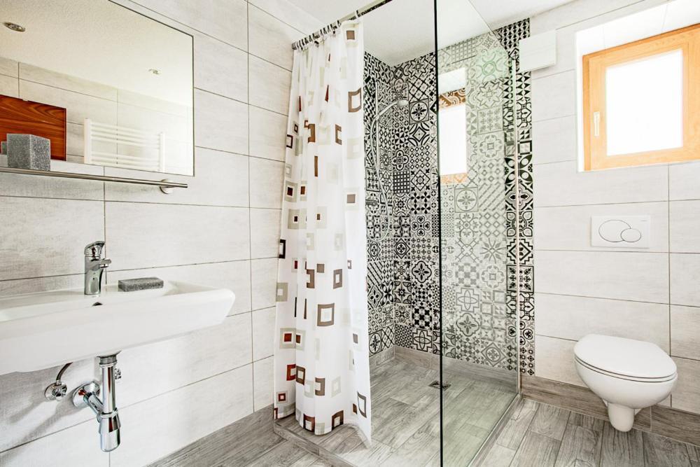 Apartments Leszek Elis 141 Зее Екстериор снимка