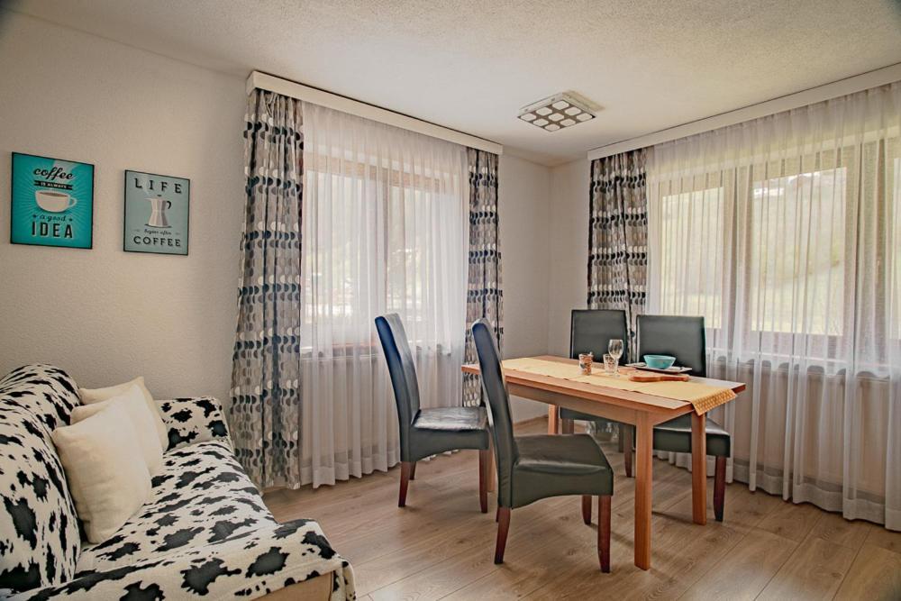 Apartments Leszek Elis 141 Зее Екстериор снимка